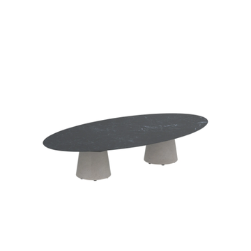 CONIX - Oval garden side table by Royal Botania - view 3